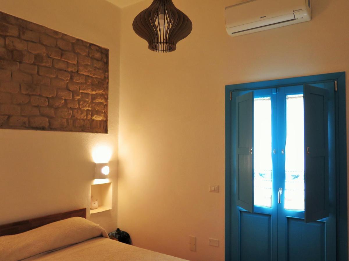 B&B-Le Rondini Монсеррато Экстерьер фото